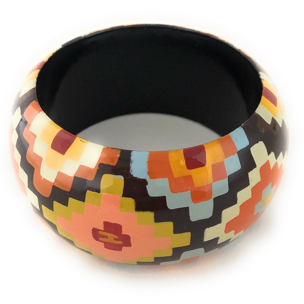 Wood material bangle with colorful tribal print